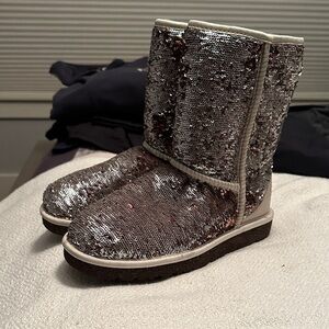 Sequin Ugg Silver Women's Boots